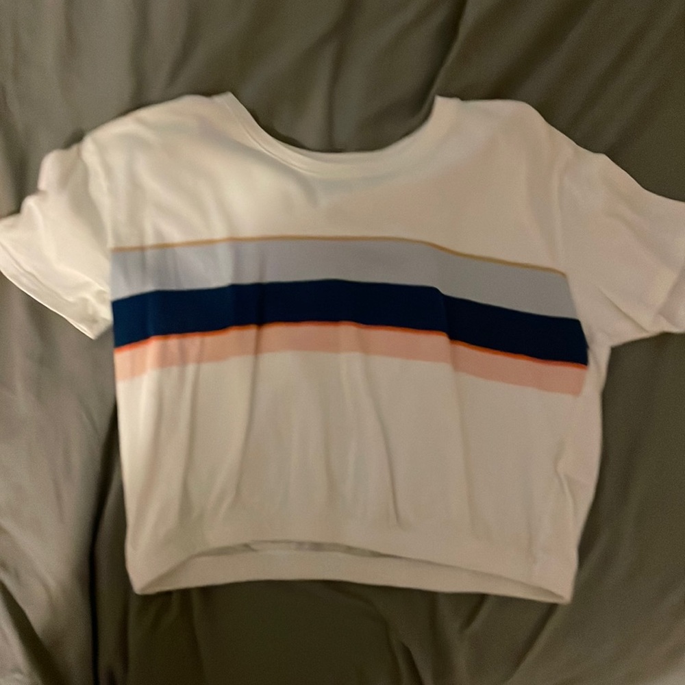 HOLLISTER